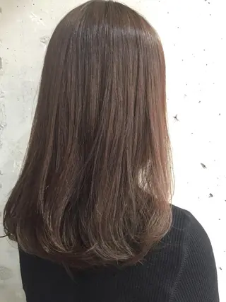 ミディアム 稲田 結衣夏のヘアスタイル