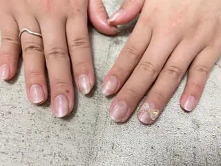 ネイル mogunail &blowのネイルデザイン