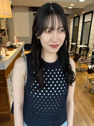 ロング 松本  夏海のヘアスタイル