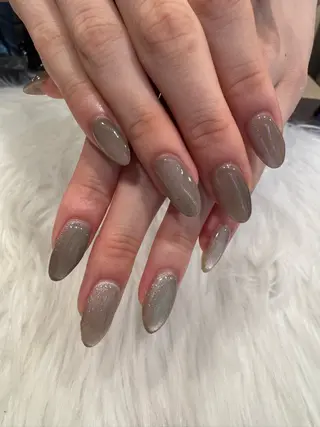 ネイル Nobody_ Yuiのネイルデザイン