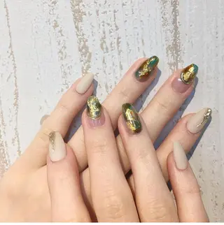ネイル crystal ⭐︎ colorのネイルデザイン