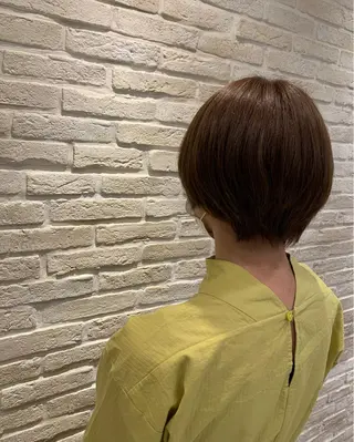 ショート カラー 中沢梨々花 🎀透明感カラーのヘアスタイル