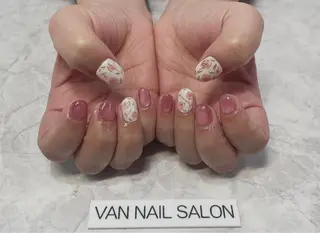 ネイル Van Nail Salonのネイルデザイン