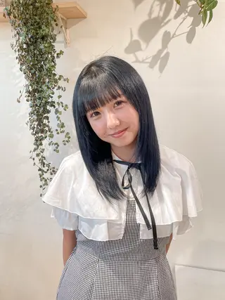 ミディアム カラー cut/nail ▫️イチカ🌻のネイルデザイン