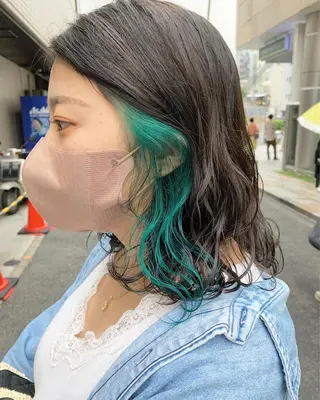 カラー 🌿earth亀有店 【緑髪のノブ】🌿のヘアスタイル