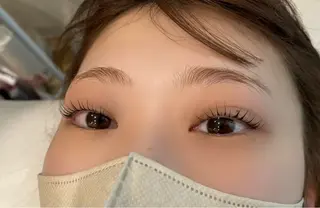 マツエク・マツパ Le'a first ／Misakiの眉毛・アイブロウイメージ