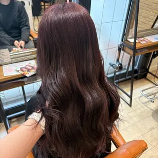 カラー しおり🍬 KOKORO🤍のヘアスタイル