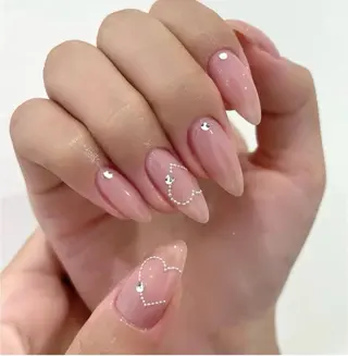 ネイル THE ONE 鈴木のネイルデザイン