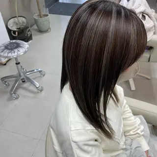 セミロング カラー 坂本 沙也加のヘアスタイル