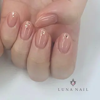 ネイル アトリエ　ミモザ所属・いまむら あかりのネイルデザイン