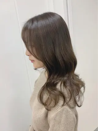 セミロング カラー ヘアアレンジ 柔らか垢抜けｶﾗｰと ｶｯﾄ🫧ASUKAのヘアスタイル