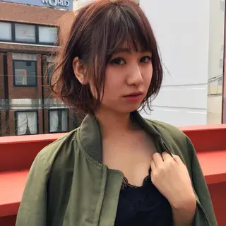 ショート カラー 薬院:今泉/上川美幸 ボブ/顔周りレイヤーのヘアスタイル