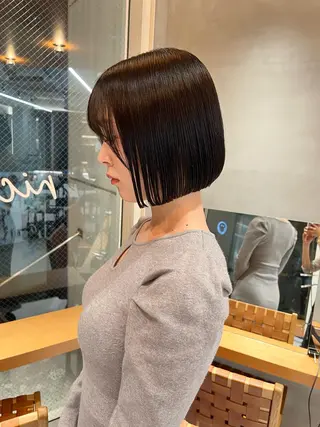 ミディアム カラー ボブ&顔まわりレ イヤー♡TOMOE♡のヘアスタイル