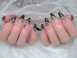 ネイル 🎀Lilla💎 Nail Salonのネイルデザイン