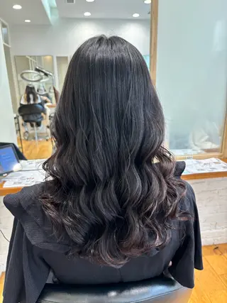 セミロング コテ巻き風パーマ🫧 麻尋のヘアスタイル