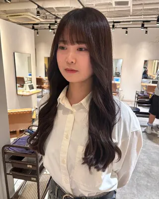 ロング non. ダブルカラー🎀🤍のヘアスタイル