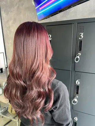 ロング 伊藤 由妃乃のヘアスタイル