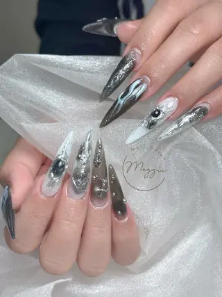 ネイル Maggie Nail🦩のネイルデザイン