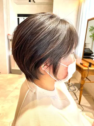 ショート 日比崚介🍀 おくれげ小顔カットのヘアスタイル