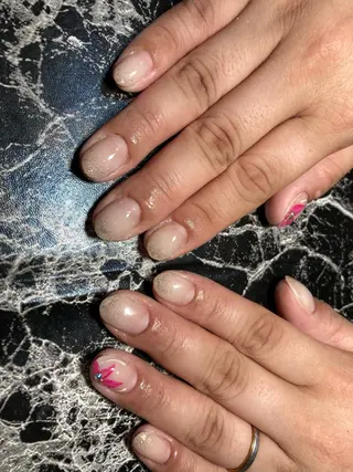 ショート ネイル ✴︎ Delightのネイルデザイン