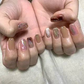 ネイル 里見 麗のネイルデザイン