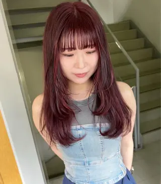 セミロング 髪と音処　マトぺ所属・デザインカラー/ボブ ブリーチカラー/ユリのヘアスタイル