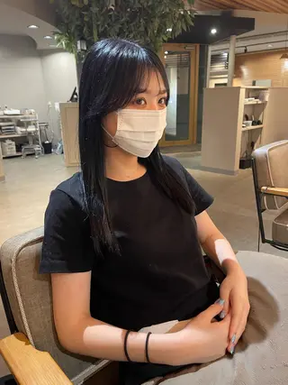 ミディアム 市村 香多のヘアスタイル