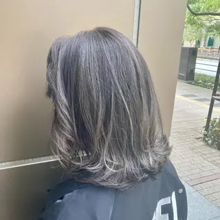 ミディアム カラー 松岡 知のヘアスタイル