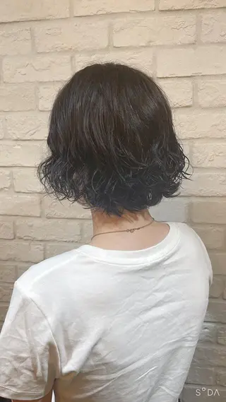 ショート カラー パーマ レディースカット 募集/今間 海音のヘアスタイル