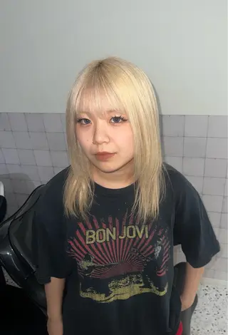 セミロング 似合わせスタイル☁️ 堀内志茉🍀のヘアスタイル
