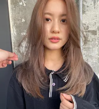 セミロング カラー Pia ツボイ ケイタのヘアスタイル