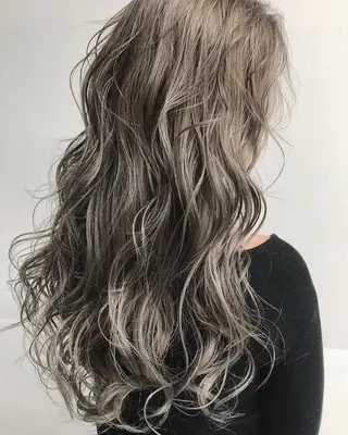 ロング カラー ケイジ✨透明感 /艶カラー✨のヘアスタイル