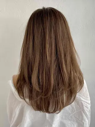 ミディアム カラー 前田 裕介のヘアスタイル