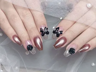 ネイル shine 🎀 長さだし&デザインのネイルデザイン