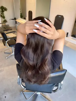 ロング カラー tim hinaのヘアスタイル