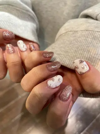 ネイル 個性派ネイル 🌼 ハルカ ♡の眉毛・アイブロウイメージ