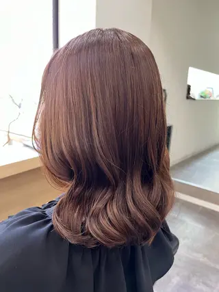 ミディアム カラー (kakko) ayumiのヘアスタイル