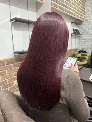 カラー Mejia Riseのヘアスタイル