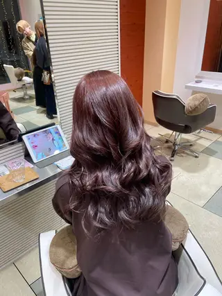 ロング カラー メンズ🫧ハイトーン 池田梨紗のヘアスタイル