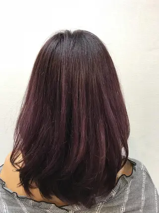 セミロング カラー 吉森 満俊のヘアスタイル