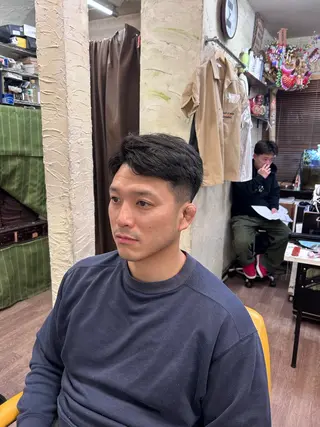 ミディアム メンズ 太田 龍之介のヘアスタイル