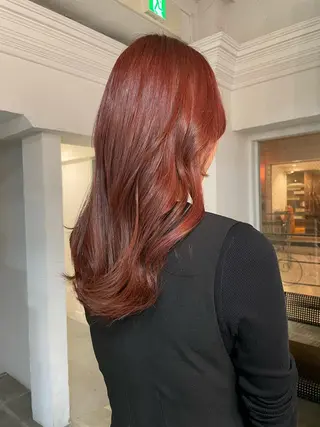 セミロング カラー 平 ちひろのヘアスタイル