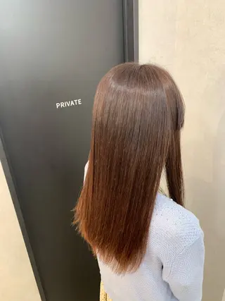 ロング カラー 臼井 真人のヘアスタイル