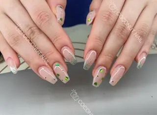ネイル 神田 ココナッツのネイルデザイン