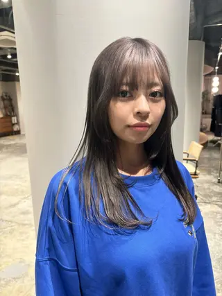 ロング カラー 星 美羽のヘアスタイル