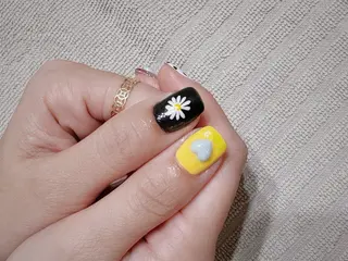 ネイル Mira Nail Studioのネイルデザイン
