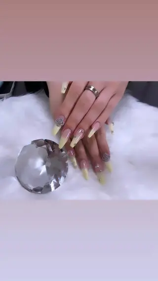 ネイル MiniPrima 〜ネイルサロン〜のネイルデザイン