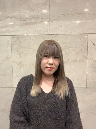 ミディアム カラー えんぐちとも／透明感 カラー／博多ボブのヘアスタイル