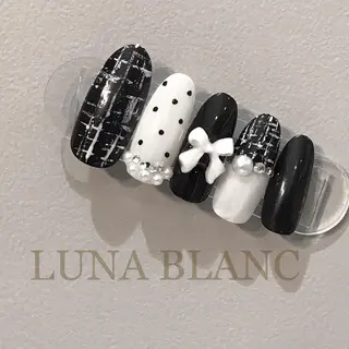 ミディアム nail LUNA BLANCのネイルデザイン