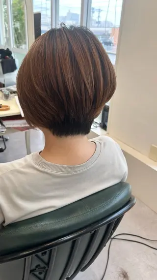 ショート TERUYA shionのヘアスタイル